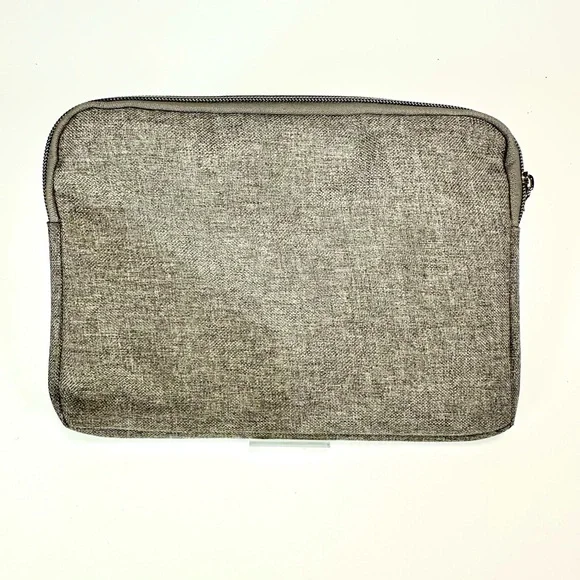 Salvatore Ferragamo Toiletries, Amenity, cosmetic  Bag - Picture 3 of 7